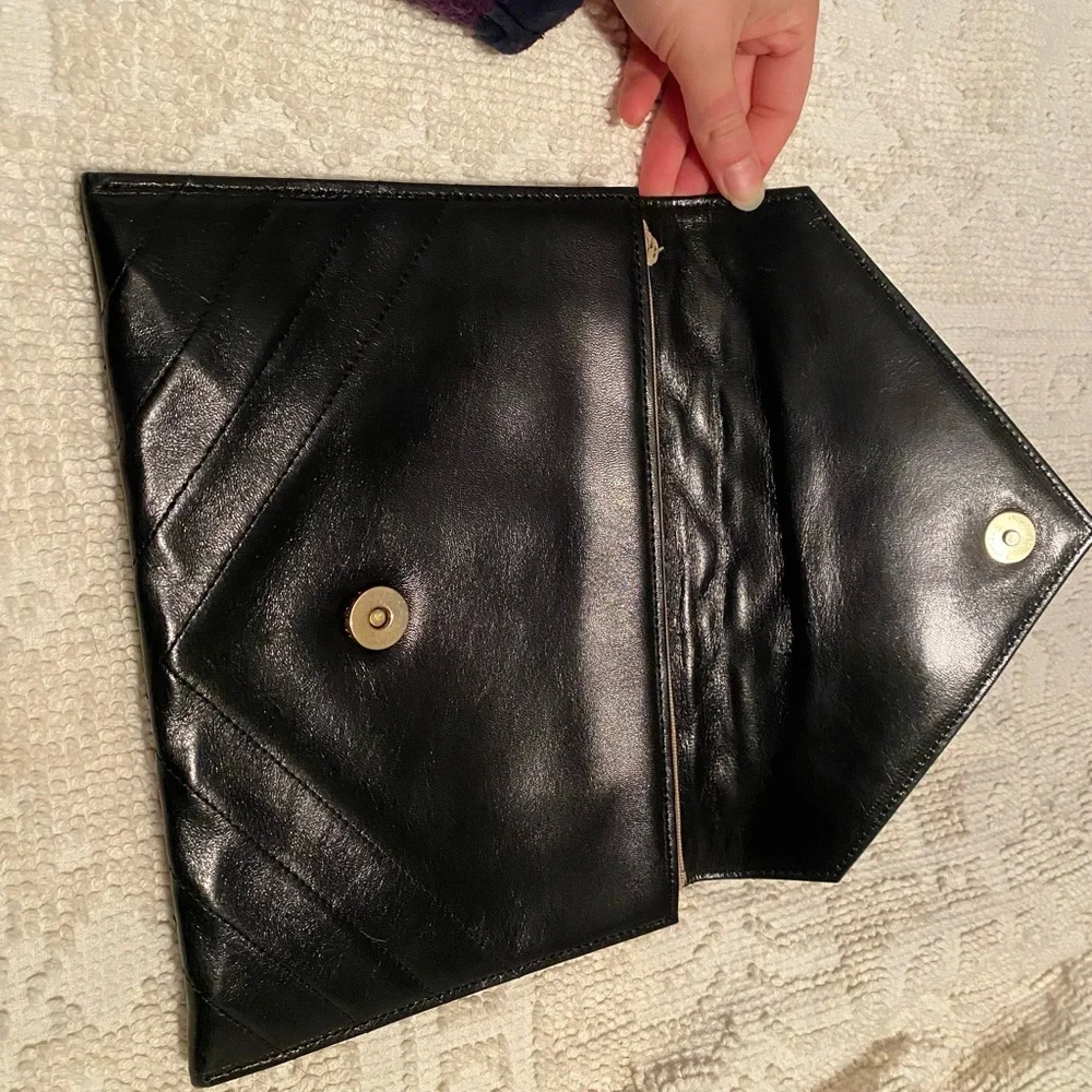 Yves Saint Laurent Black Leather Chevron Pouch Envelope Clutch - Picture 2 of 16